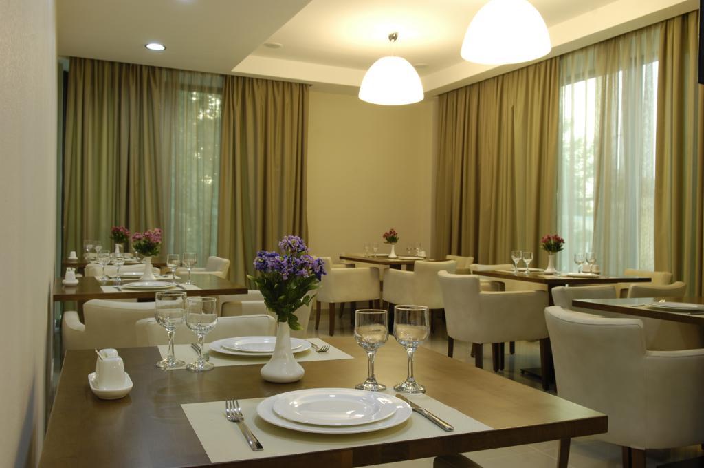 Dolabauri Hotel Tbilisi Bagian luar foto