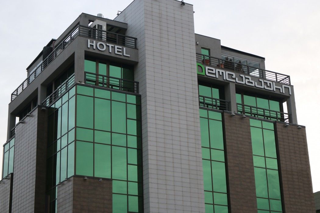 Dolabauri Hotel Tbilisi Bagian luar foto
